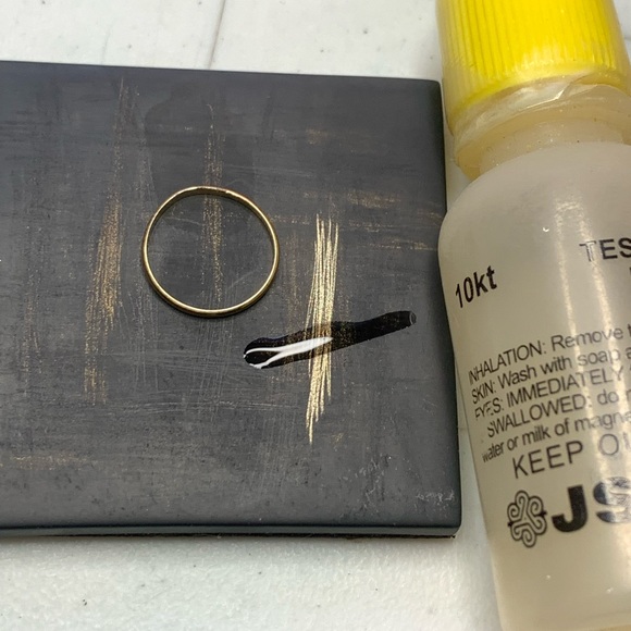 10k Gold half pinky band ring or child’s ring.marked and tested dainty in size. - Picture 4 of 5